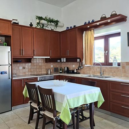 Enastron Vacation House Kíssamos Eksteriør bilde